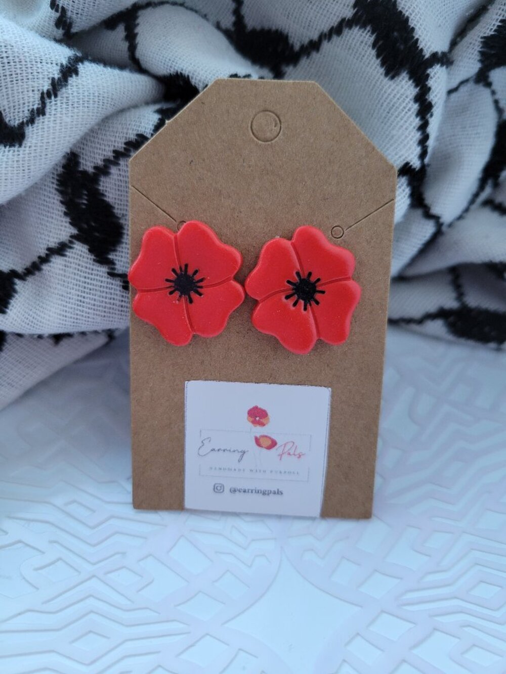 Poppy earrings studs for Palestine - proceeds to families in Gaza